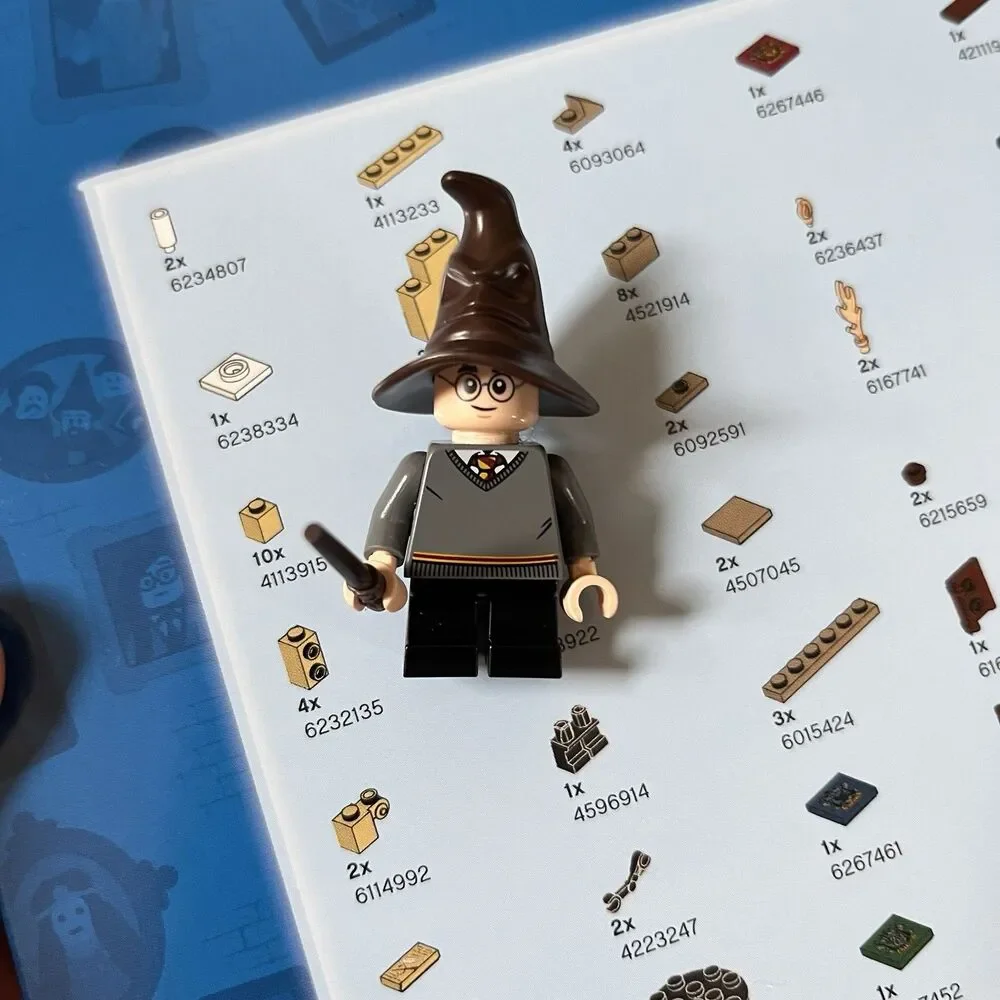 LEGO Harry Potter Build Your Own Adventure Book w/ Minifigure, 101 pcs, 6+